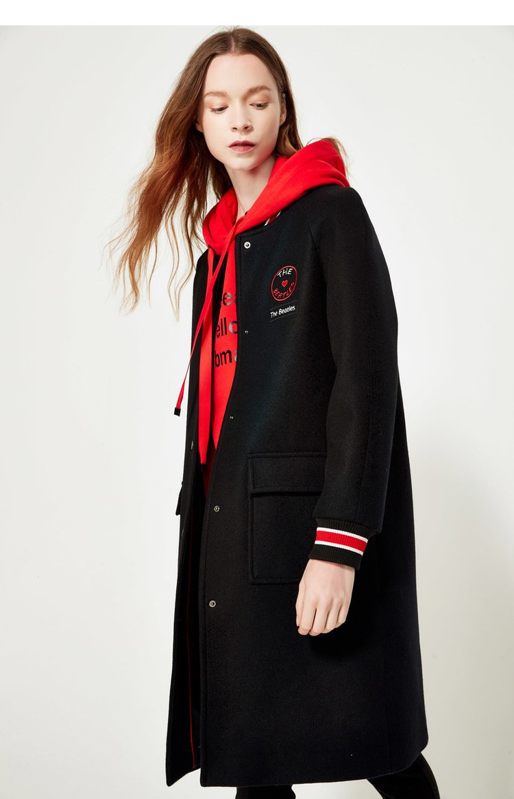 宽松棒球领大衣