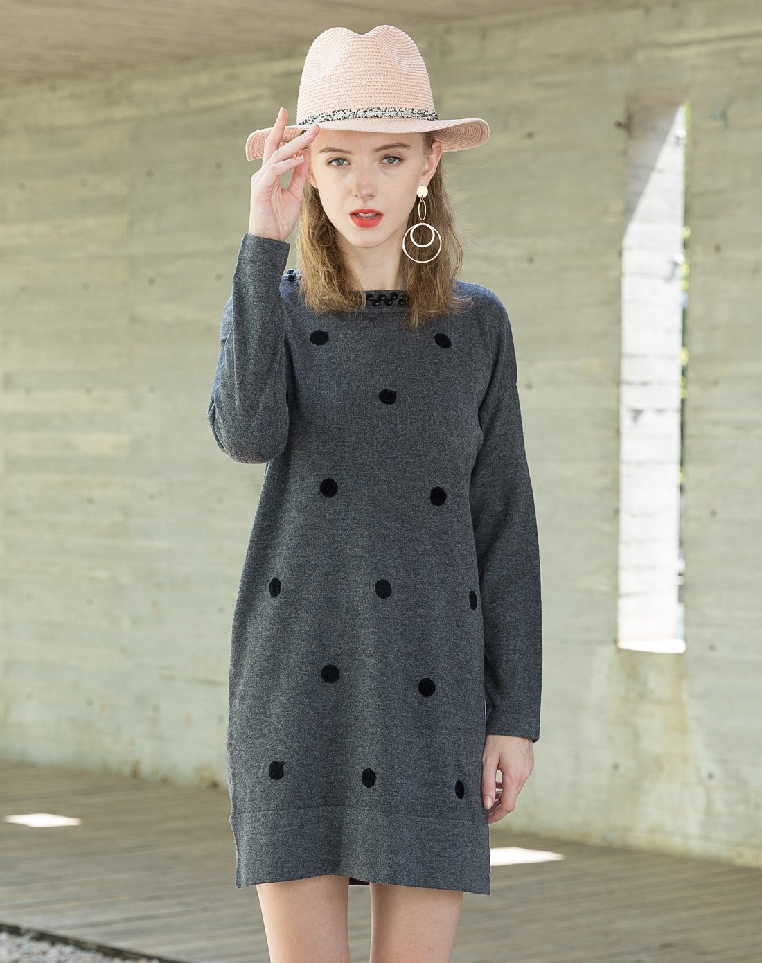 法国fashion tv collection女装特卖旗舰店全羊毛休闲舒适圆点装饰