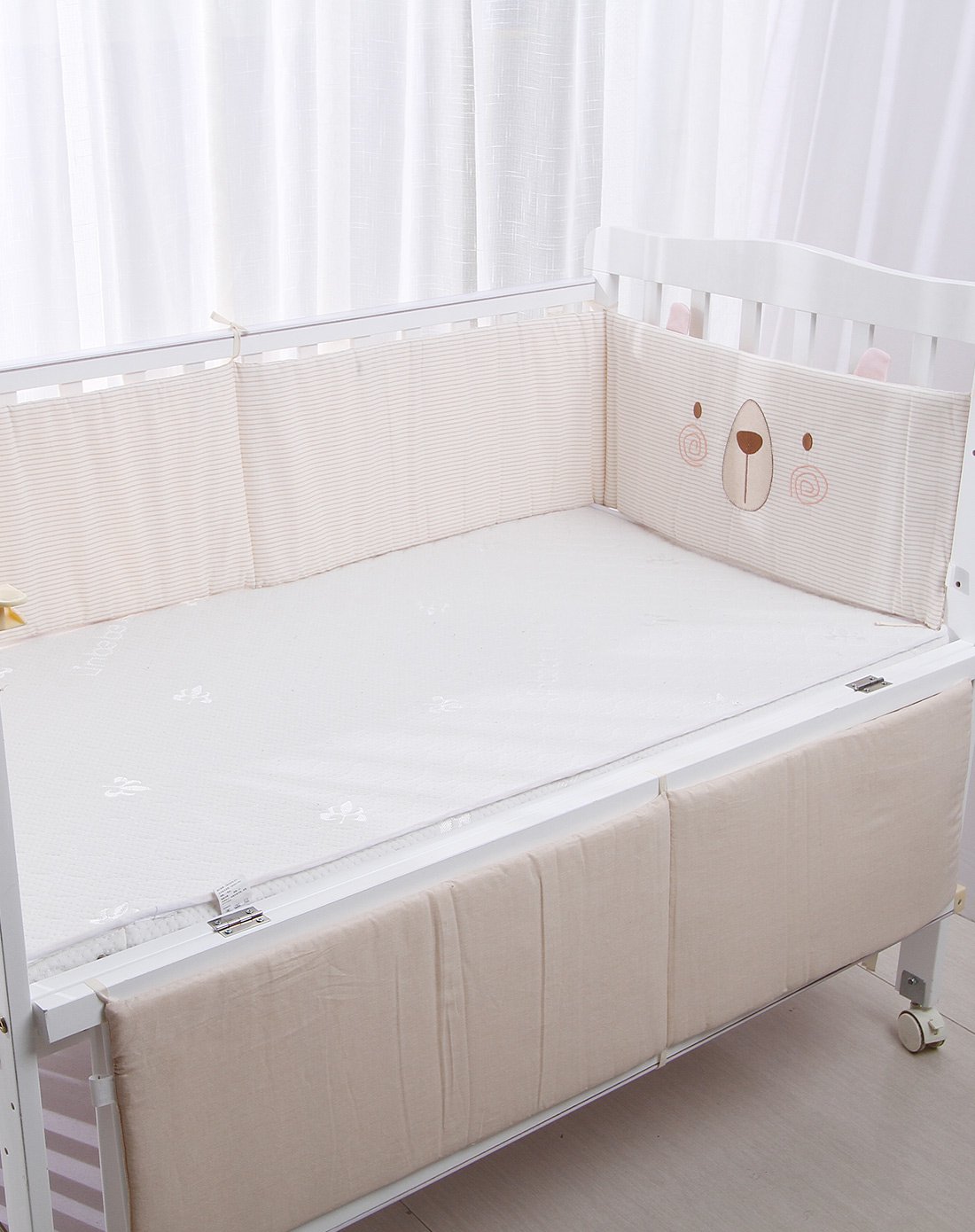 威尔贝鲁(wellber)彩棉梭织床围婴儿床护栏垫安全防摔床靠 格子 240*