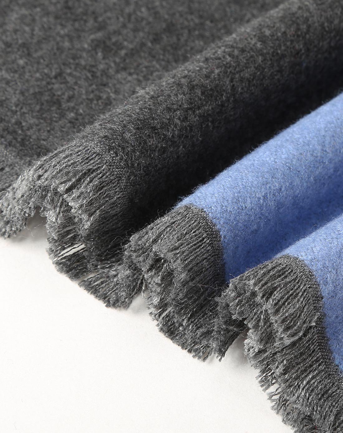 简约几何桑蚕丝拉绒男士围巾