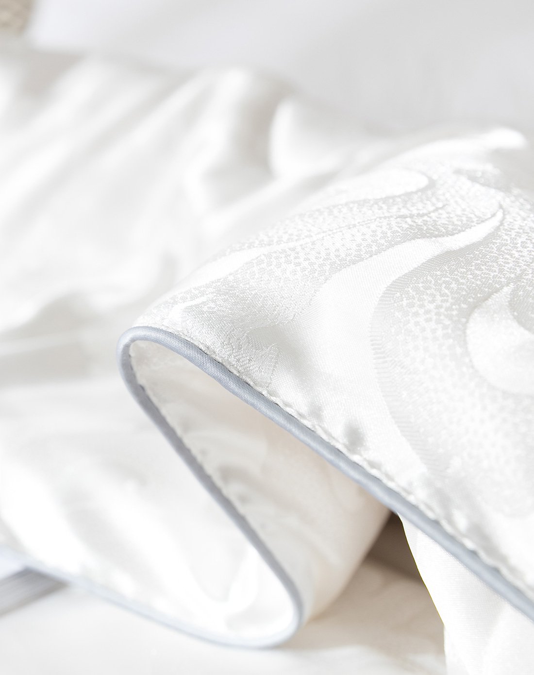 提花桑蚕丝被子 子母扣可搭配春秋被芯 花前月下蚕丝保暖被