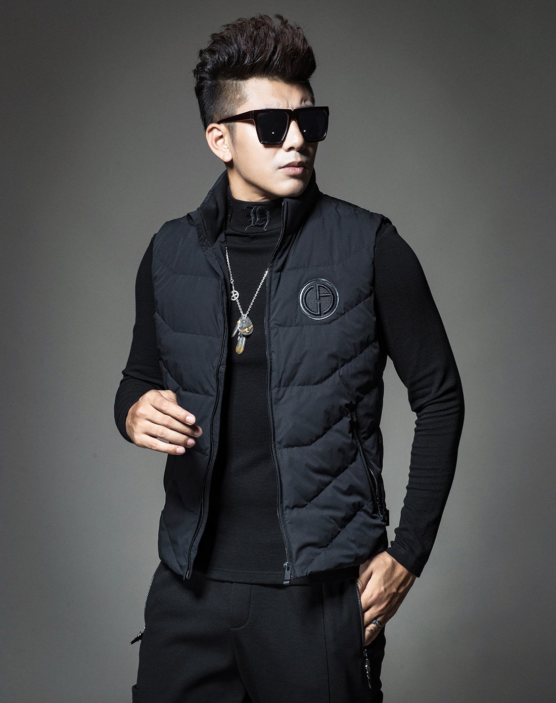 圣希梵2017冬季新款男式白鸭绒修身潮男羽绒马甲