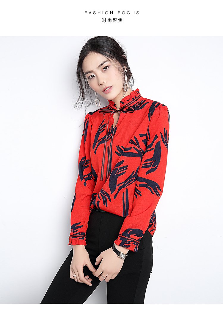 印花圆领荷叶袖仿真丝衬衫 超衬肤色