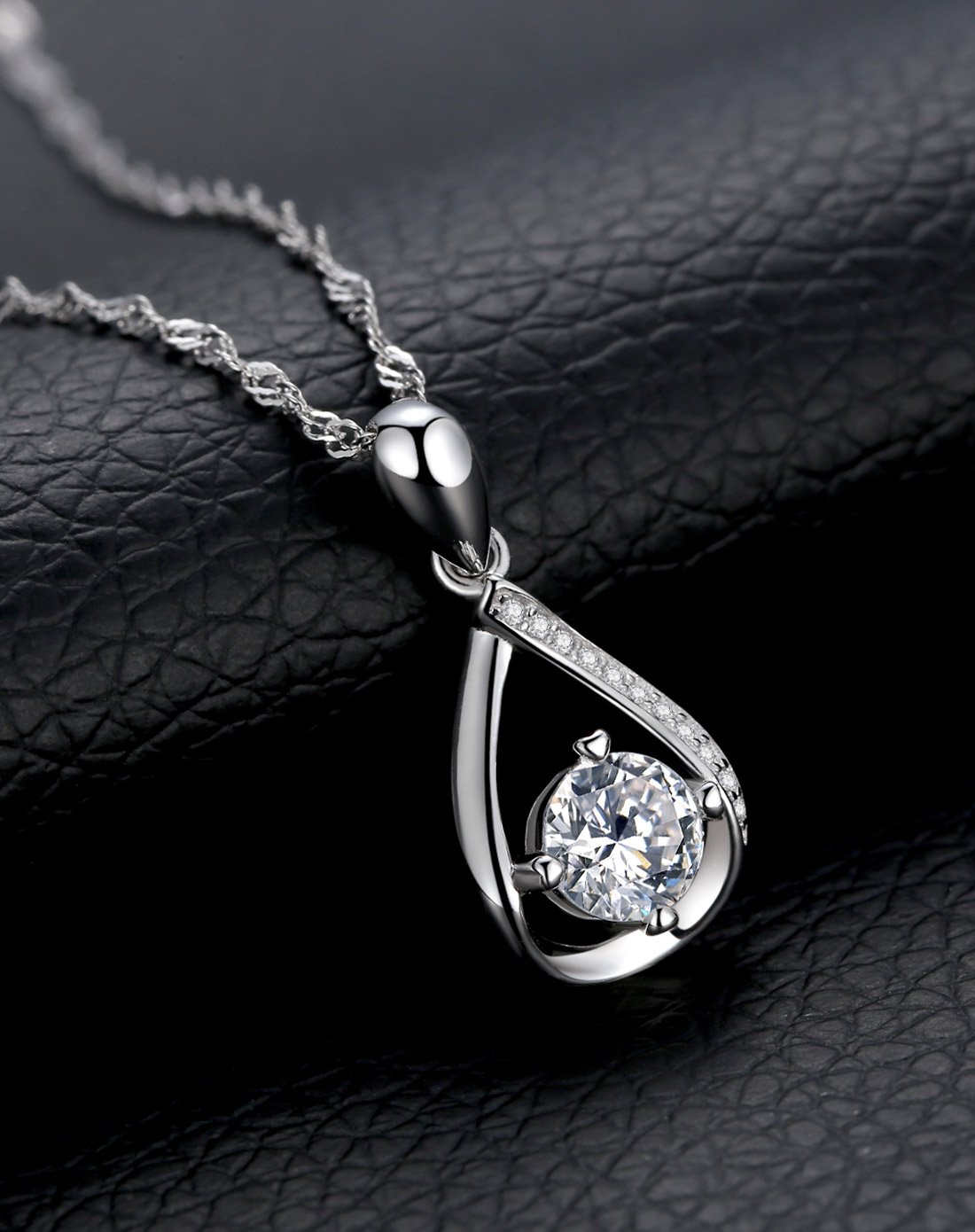 s925银滴答女士项链吊坠配水波纹时尚锁骨链饰品