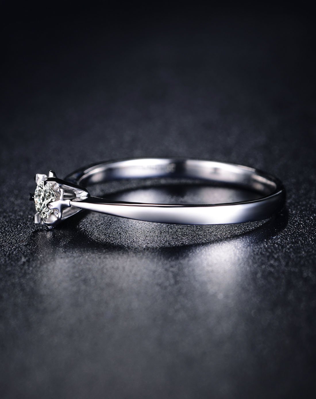 佐卡伊 雪花 13分h色钻石女戒/婚戒钻戒