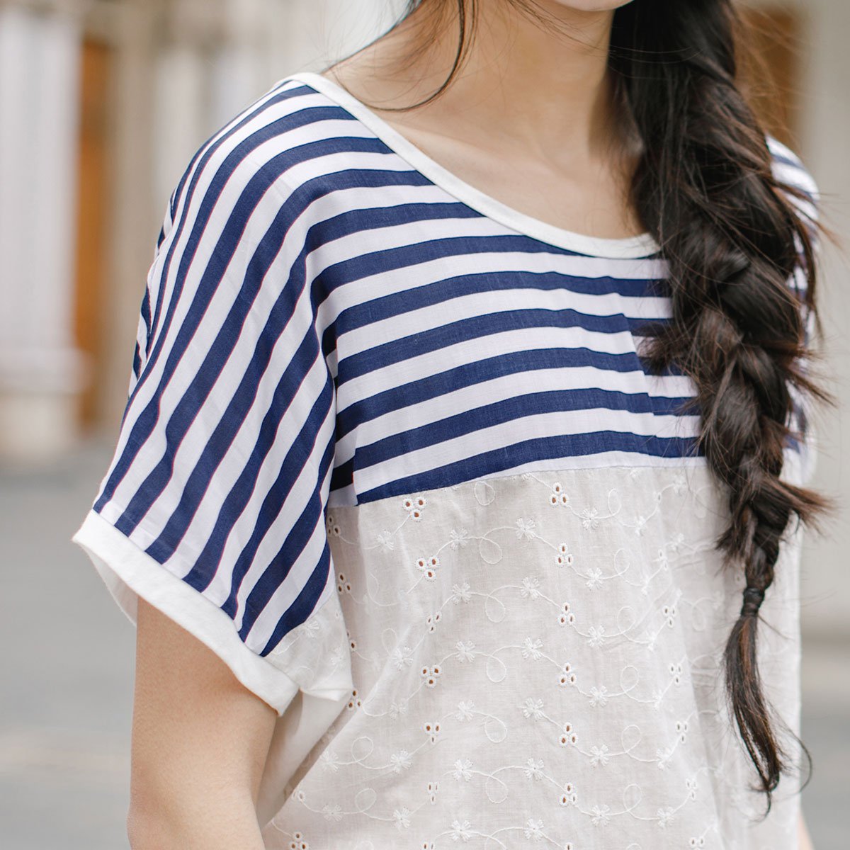 女装通勤复古文艺范条纹拼接绣花棉布圆领垂肩短袖t恤女宽松上衣舒适
