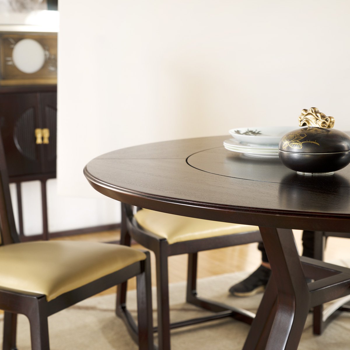 凯哲进口沙比利木 新中式餐桌椅组合 洽谈桌 实木圆桌茶桌饭桌餐台 别