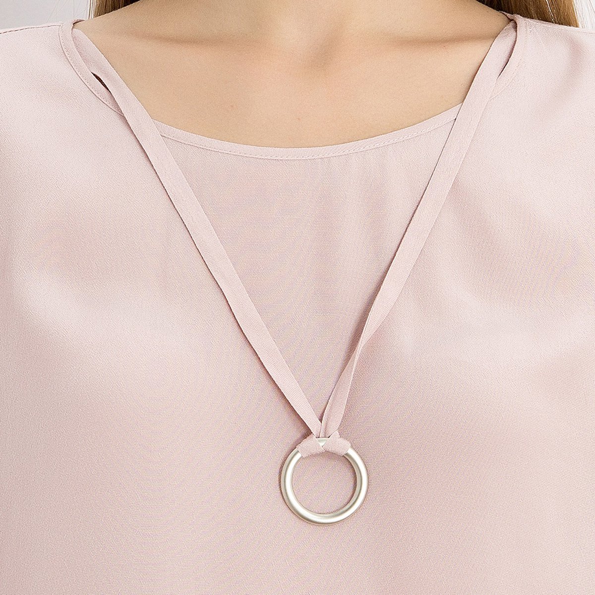 andy 简约落肩环扣装饰优雅雪纺上衣