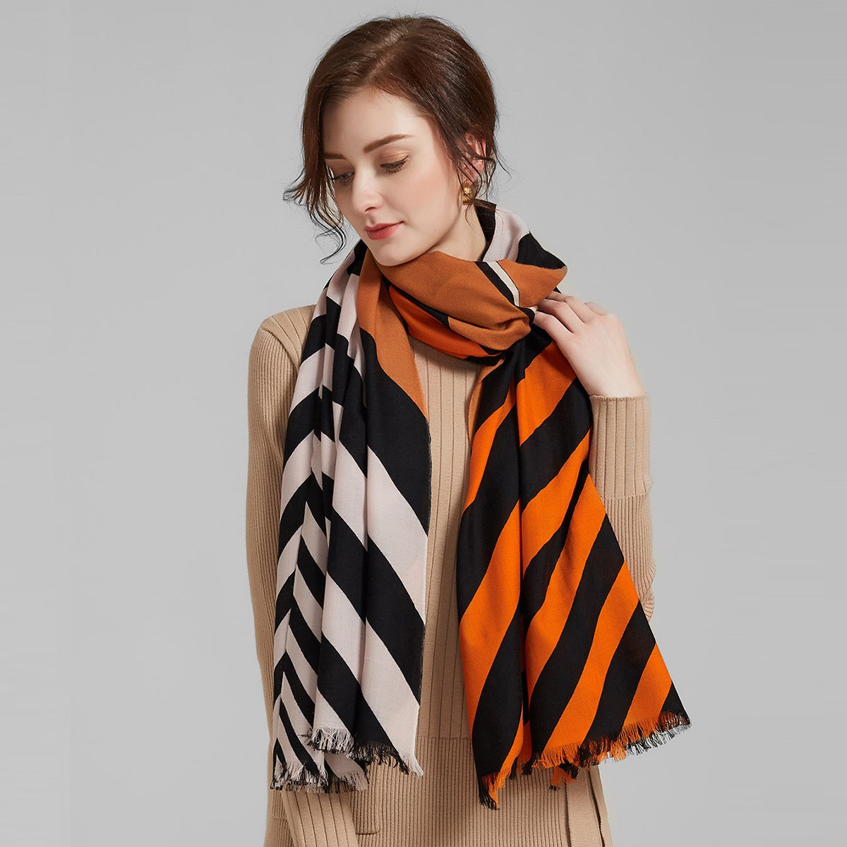 80支纯羊毛超保暖围巾流行撞色斜条纹围脖披肩