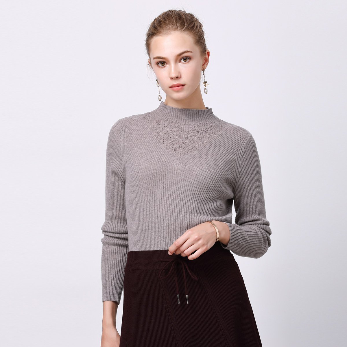 基础百搭】秋冬新款长袖套头半高领女式羊绒衫8706634793_唯品会