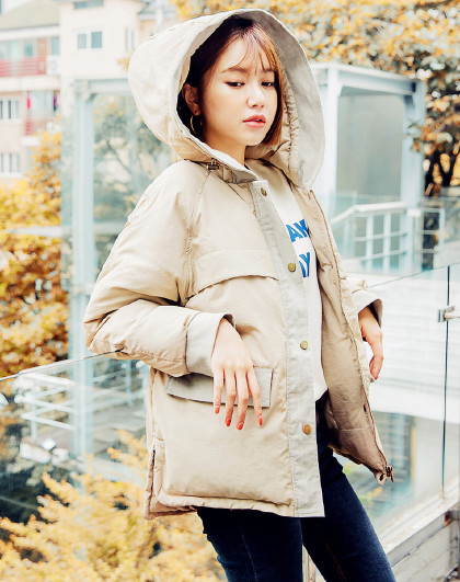 韩都衣舍 2018冬季新款女装棉衣连帽街头风拼接直筒宽松加厚长袖棉服