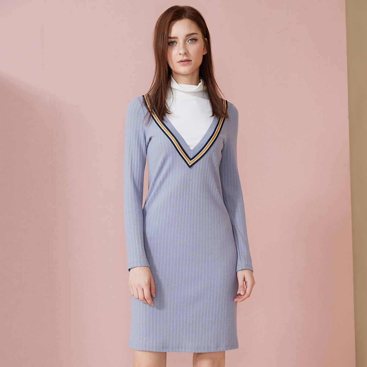 xg雪歌冬季女装韩版气质半高领修身显瘦长袖中长针织连衣裙子