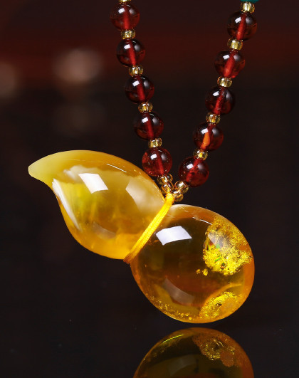 爱华尚[福禄寿喜] 葫芦蜜蜡雕刻件项链 天然琥珀吊坠