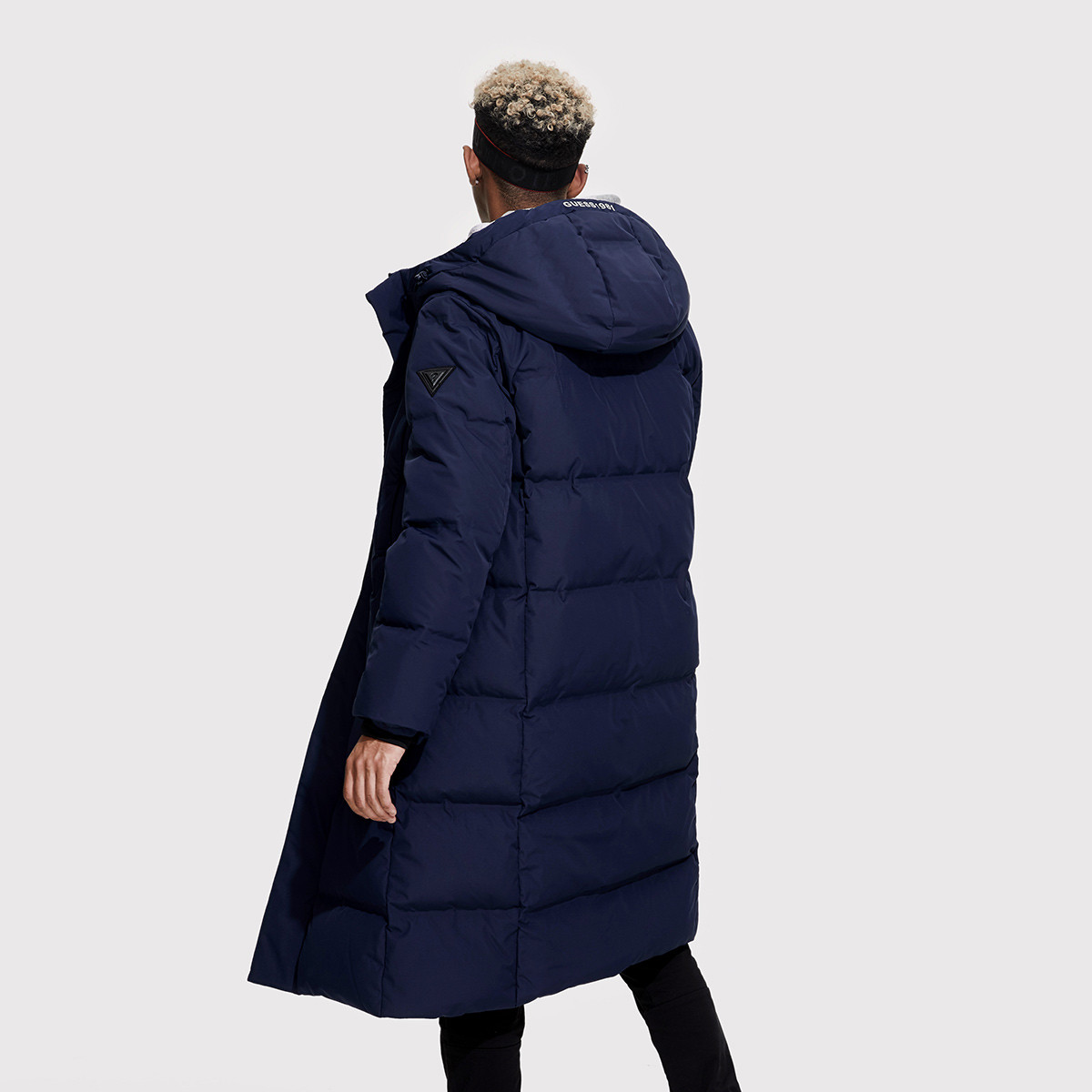 情侣款连帽中长保暖羽绒服