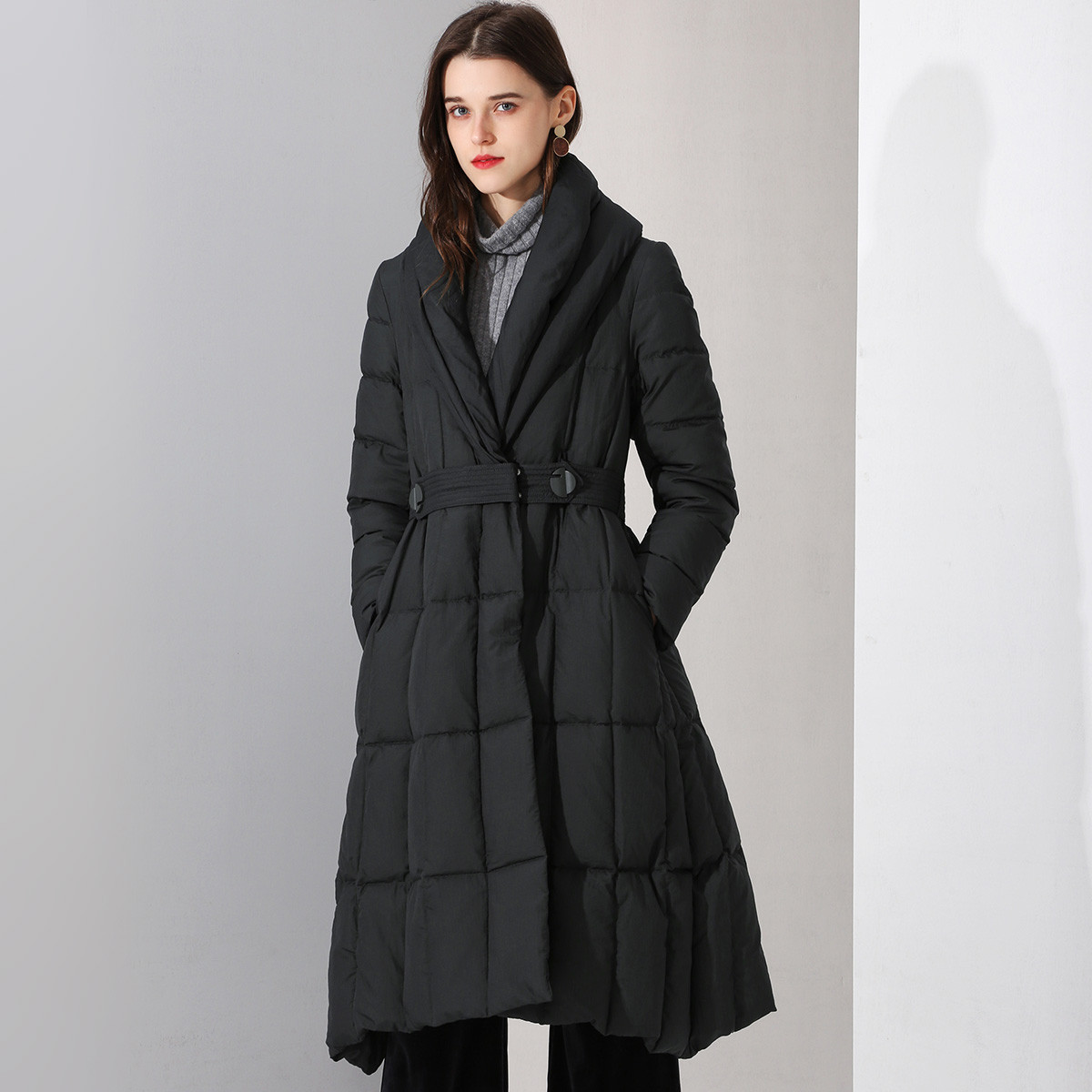 蕾朵女士羽绒服中长款白鸭绒冬季韩版潮休闲轻薄新款修身女式外套