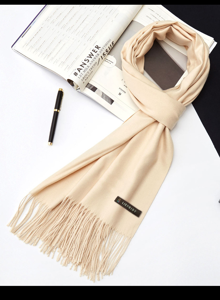 流苏经典款气质羊绒质感情侣款围巾