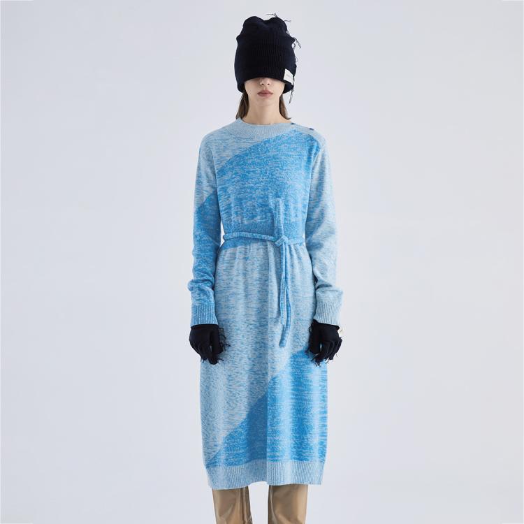 Ports 1961 Pure 女装秋冬时尚撞色立体针织长袖中长连衣裙 In Blue