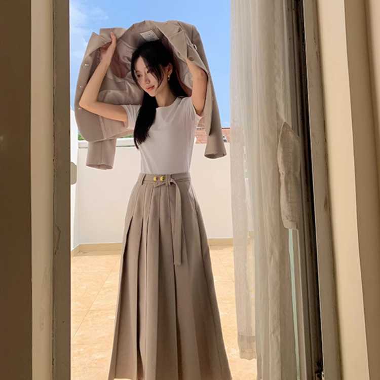 ��MOMO �߼��ʸа��޳���ȹ 154Ԫ