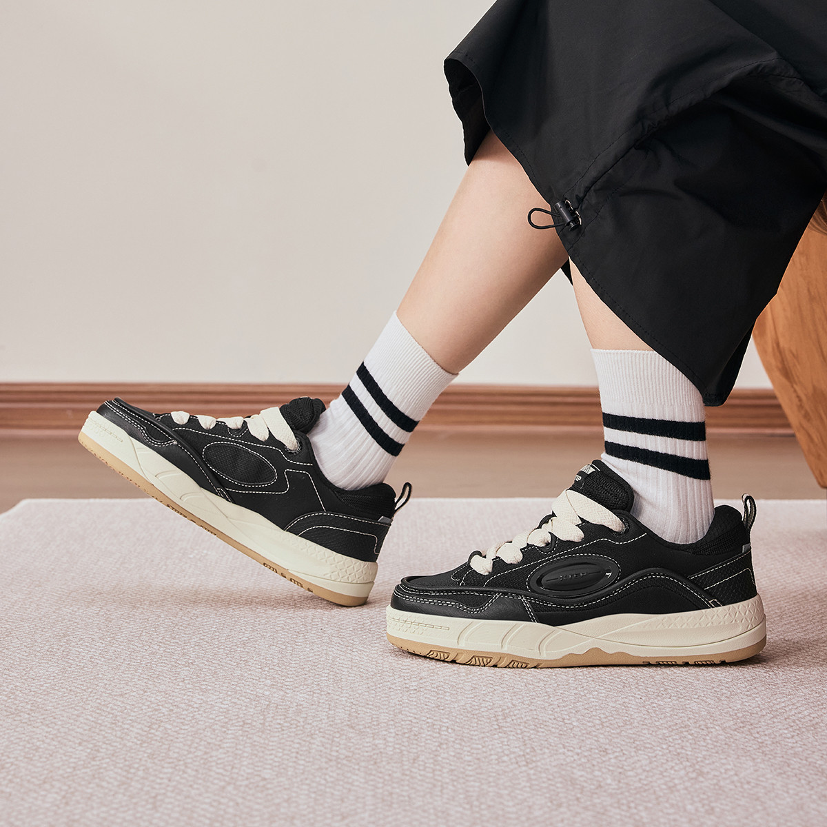 �ز� Ů��Ь ������������Ь ����������˶�Ь 114Ԫ