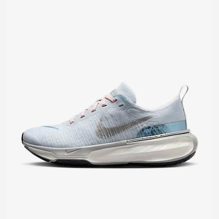 Nike Zoomx Invincible 3 Flyknit Womens Running Shoes In Gray
