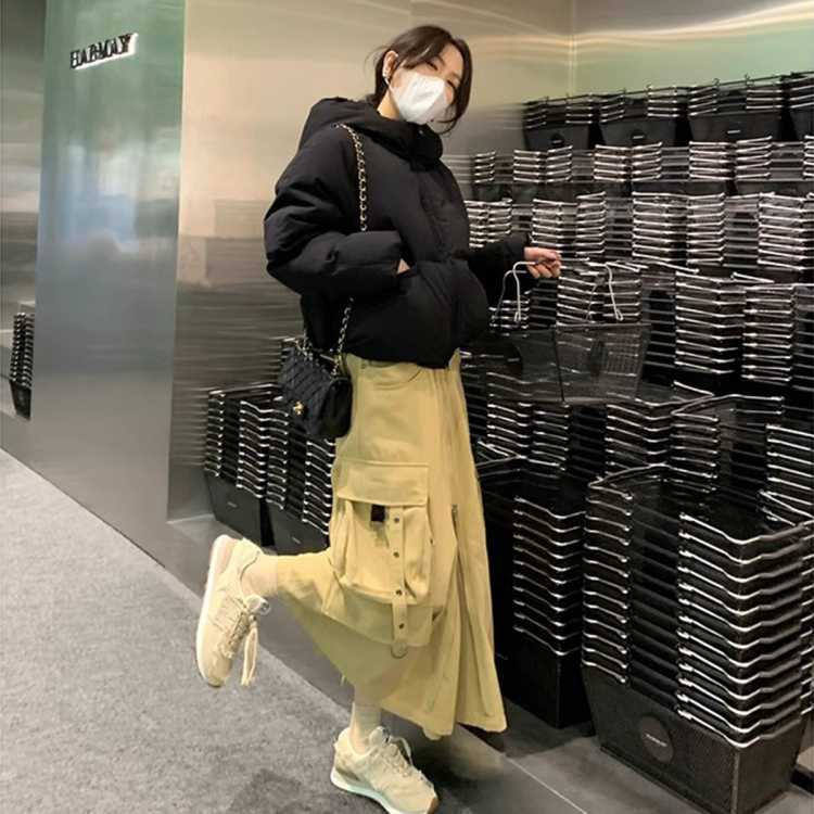 ��MOMO ��ڴ���װ����A�ְ���ȹ 150Ԫ