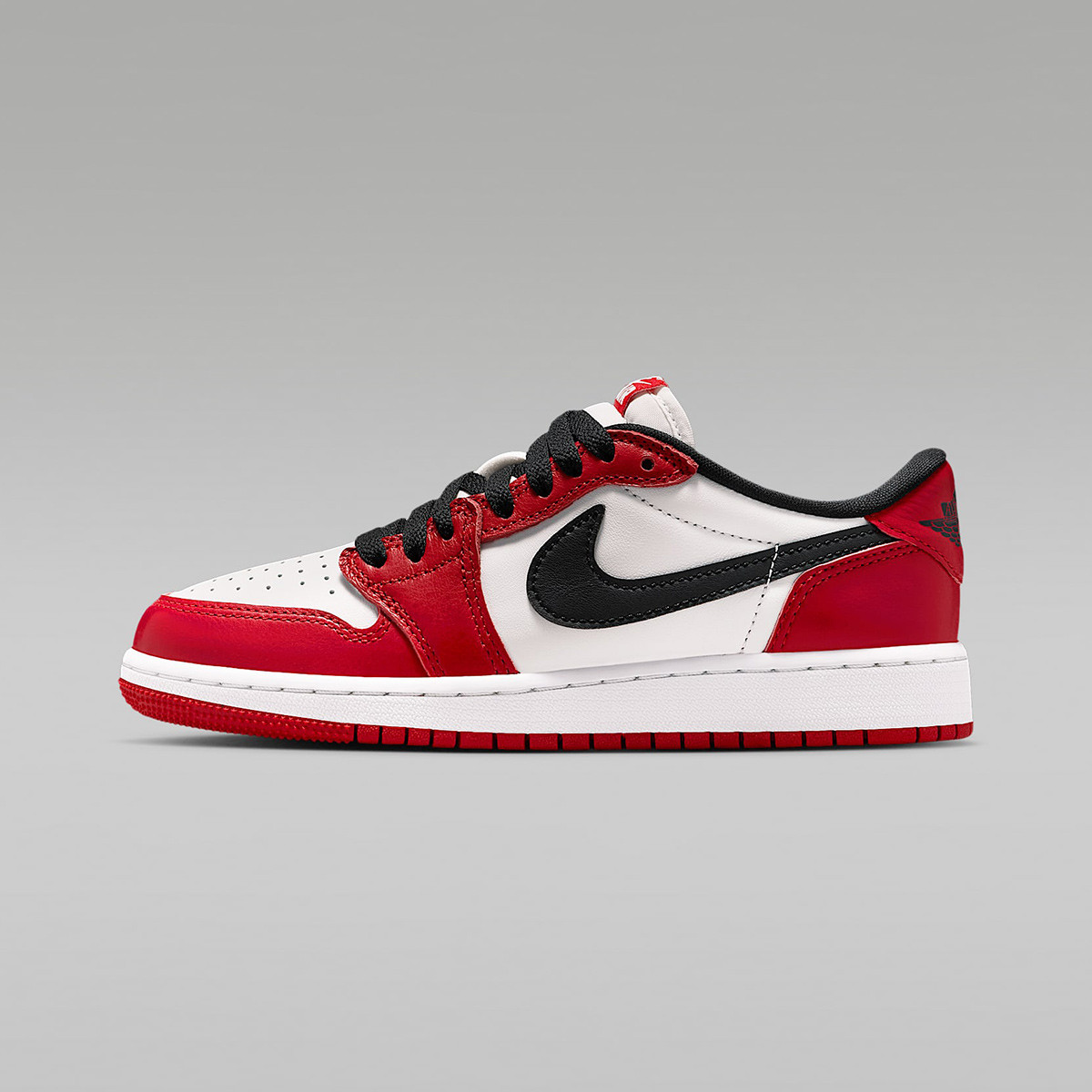 Jordan ֥Ӹɫͯ˶Ьĥ㻺صѵЬ 683Ԫ