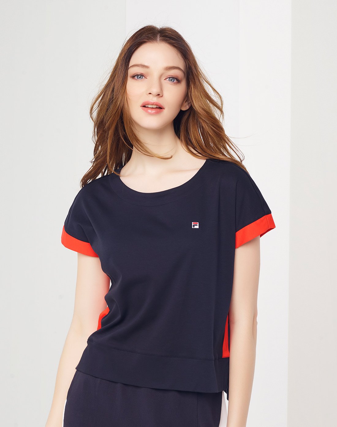 斐乐fila 女短袖t 简约优雅