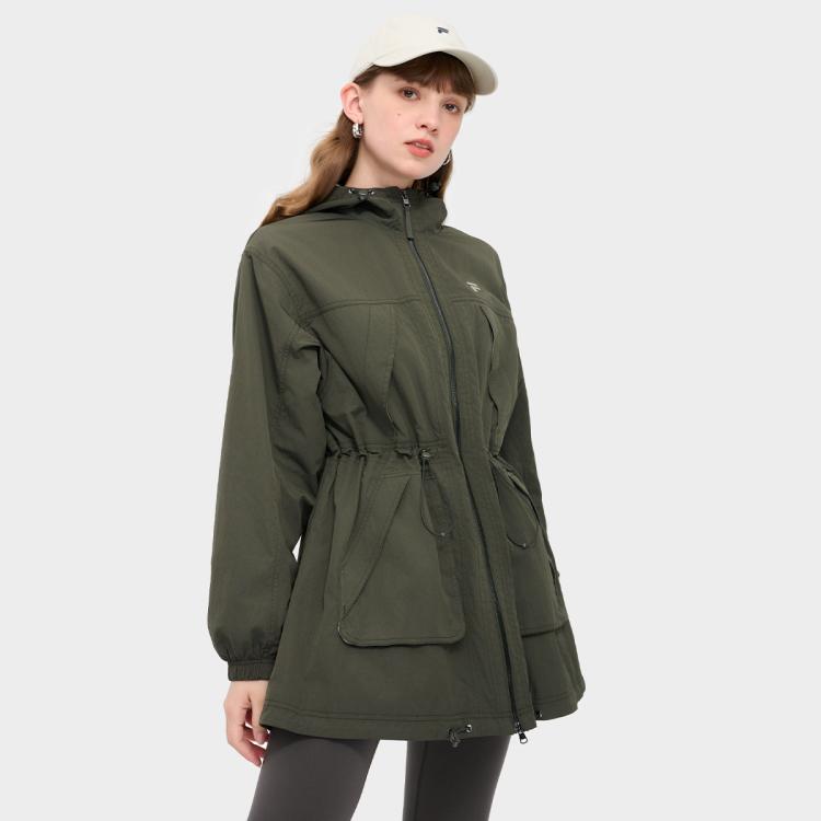 Fila 女装fusion系列女式外套女士时尚休闲连帽宽松轻薄梭织外套 In Green