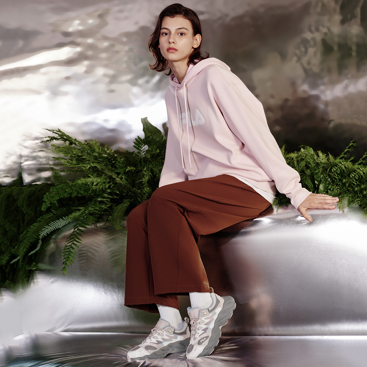 FILA ���ާ��Ь2�� Ůʿ�Ͱ�����Ь ���ٴ�Ħ���ϵ�Ь 602Ԫ