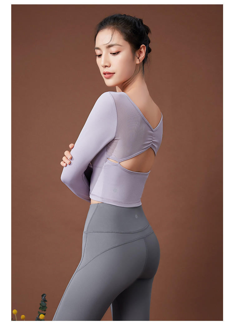 新款瑜伽服上衣女高弹透气亲肤舒适健身房跑步时尚百搭运动t恤