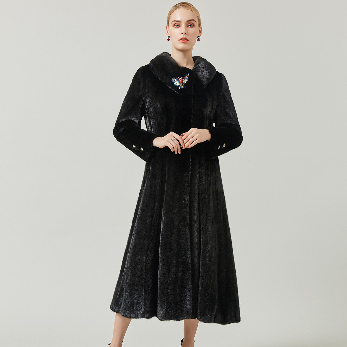 kc皮草2018冬季新品美国宝嘉美本黑貂小母貂长款女士整貂裘皮大衣