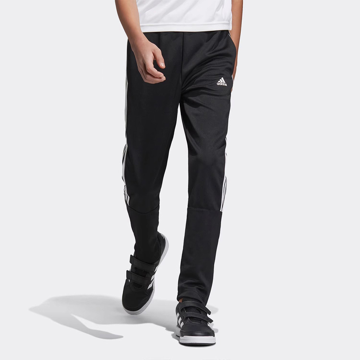 adidas дͯ׷ճп㳱ٴ˶129Ԫ