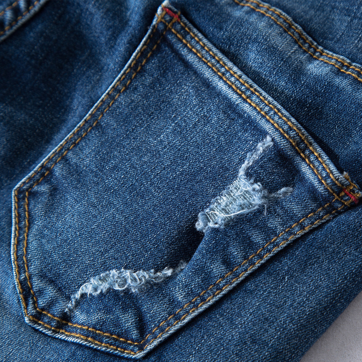 【撞色线打枣】2019年新款时尚修身显瘦女装时尚牛仔九分裤