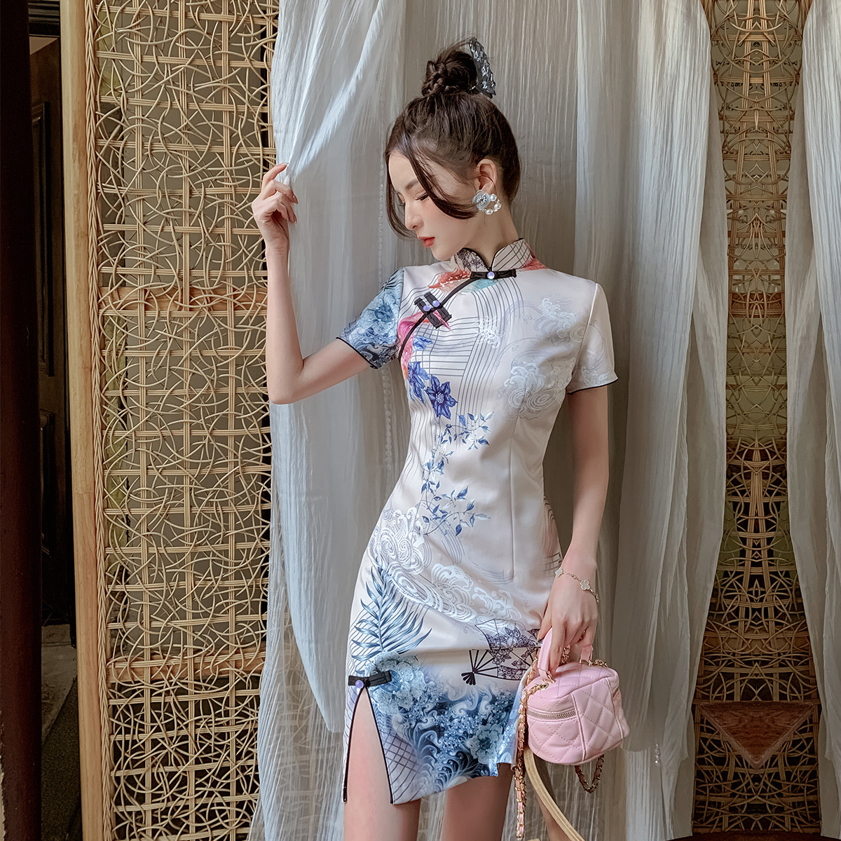中国风优雅性感国潮改良旗袍少女年轻款复古小个子印花连衣裙女装