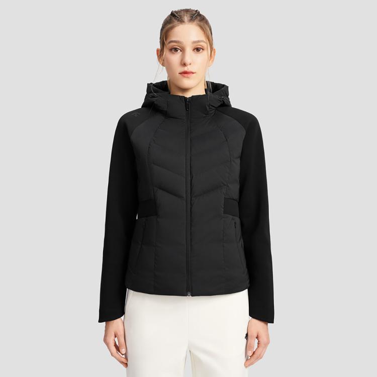 Descente 迪桑特women's Training系列女子羽绒服 In Black