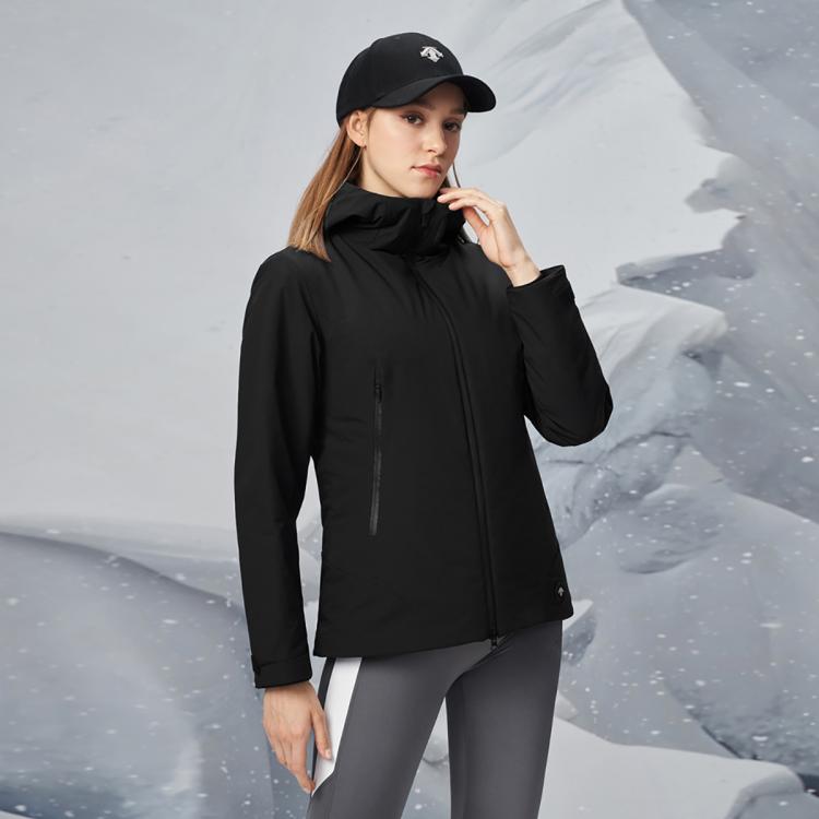 Descente 迪桑特ski Style系列运动休闲女子棉服 In Black