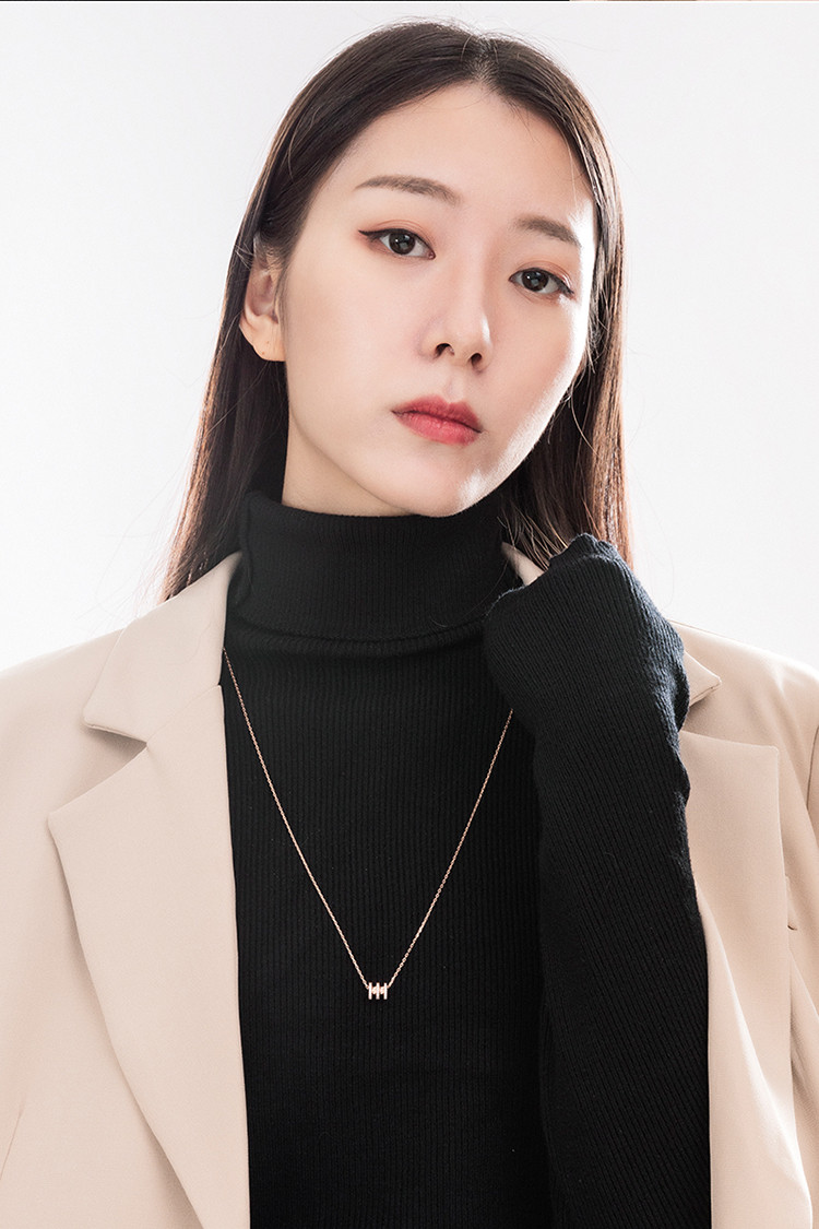 项链女毛衣链长款高档新款简约百搭高领高端大气