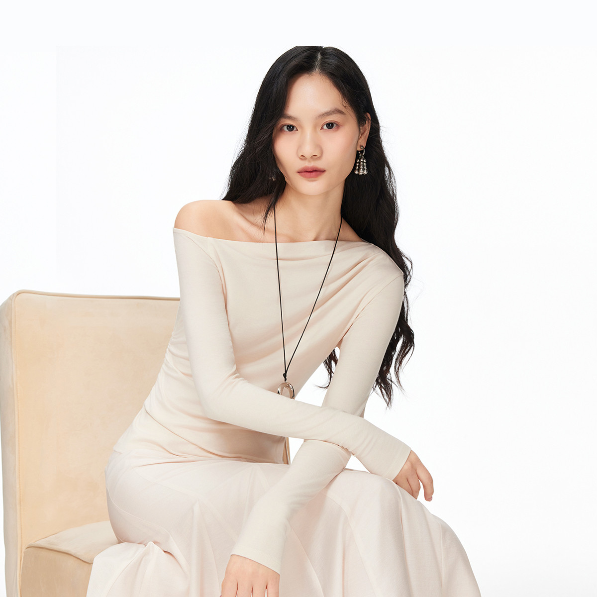 VERO MODA ����� 26����T��Ů б�°ڿ���б������ ʱ�м�Լͨ�ڸ߼� 156Ԫ