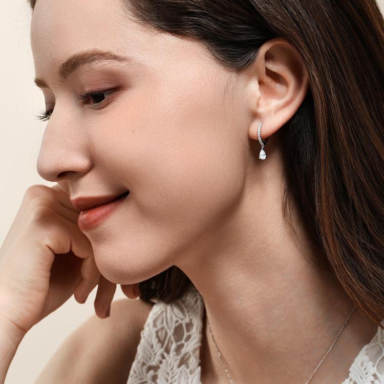 apm MONACO 小巧水滴925银高级感耳环耳饰生日甄选好礼送女友AE13757OX