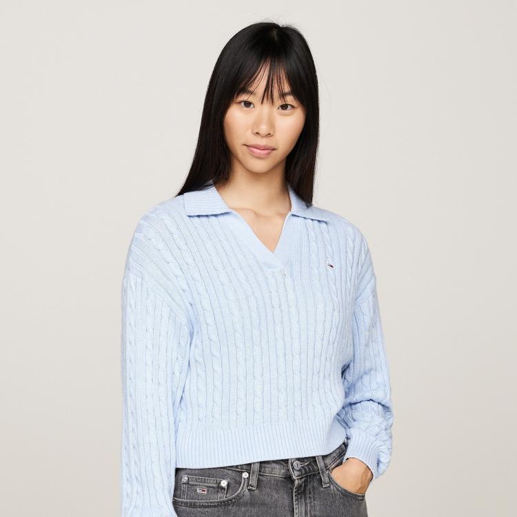 TOMMY HILFIGER TOMMY HILFIGER 【V领绞花】Tommy Jeans秋冬女学院风肌理感POLO领短针织衫18680 6921115858210479371