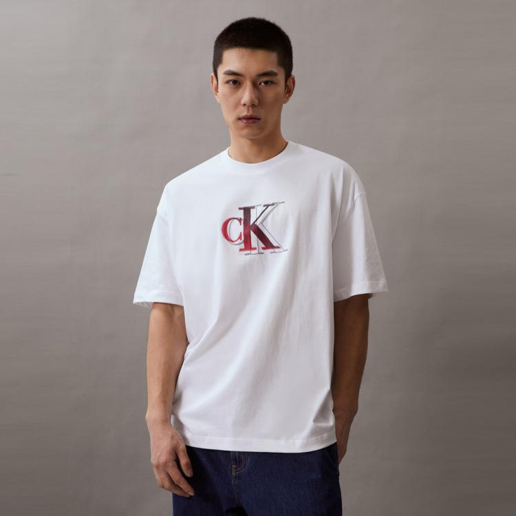 Calvin Klein Ck Jeans春夏男女情侣中性字母印花纯棉宽松短袖t恤j400322 In White