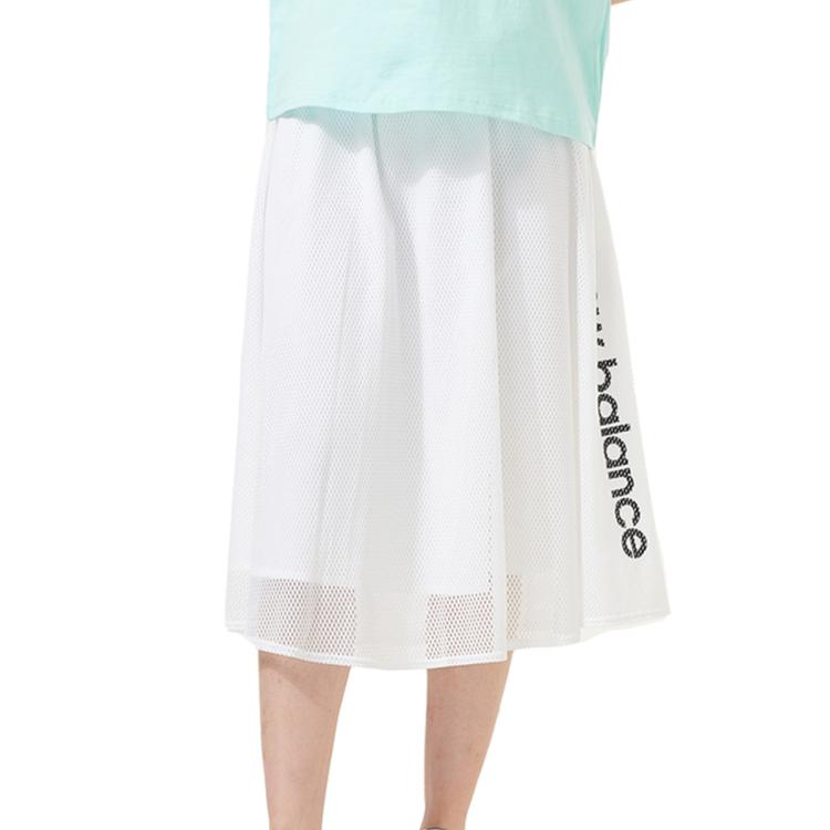 New Balance Nb奥莱正品女款logo运动简约经典百搭时尚舒适休闲半身裙 In White