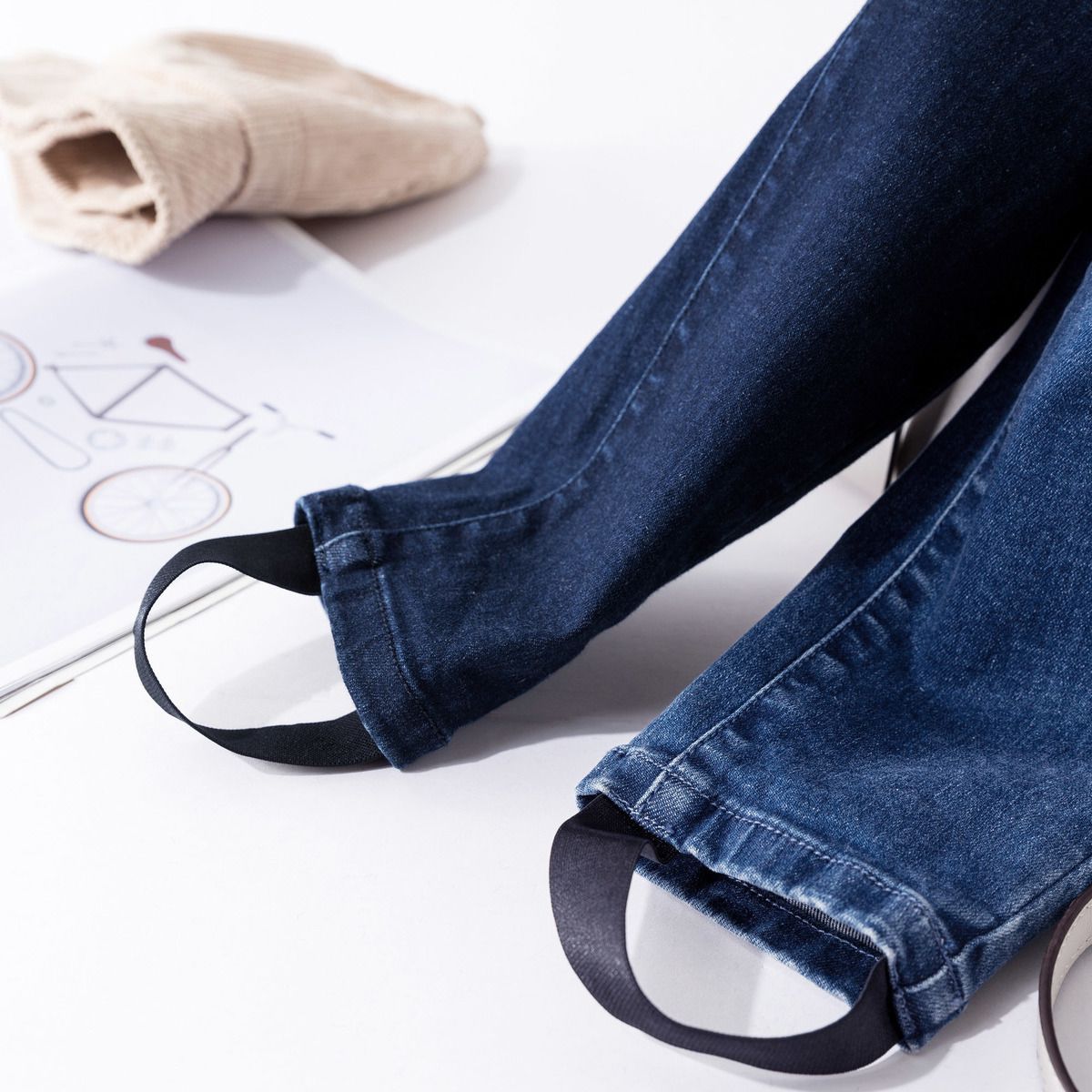 2018秋装新款松紧腰紧身显瘦显高踩脚牛仔裤女