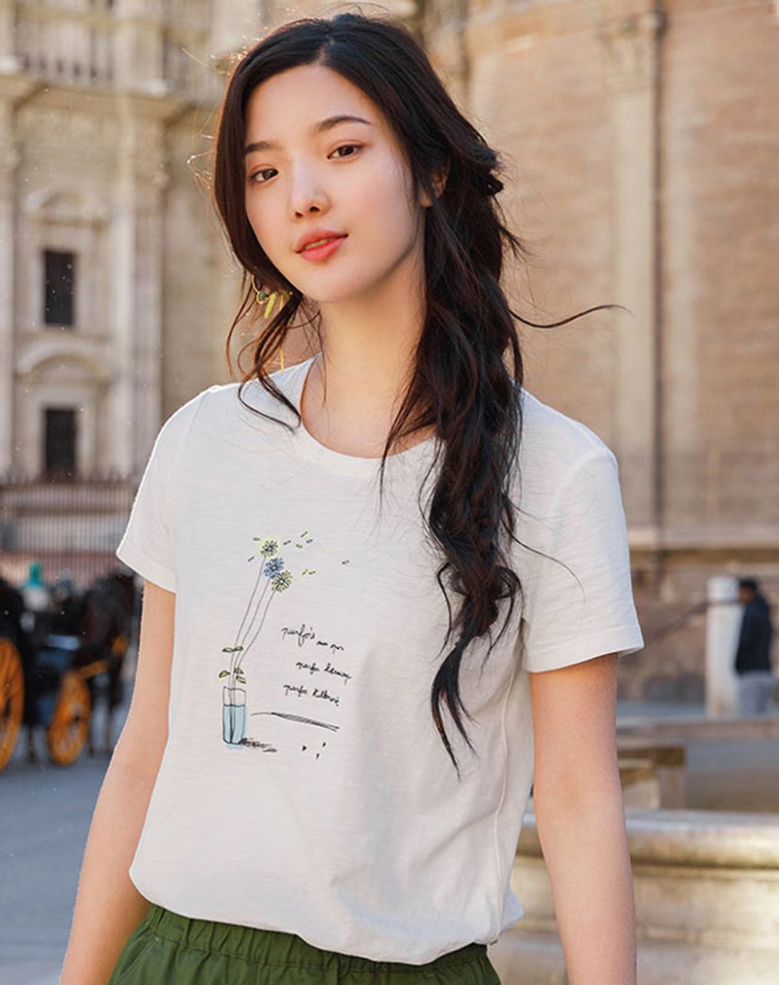 520微笑patata茵曼inman夏装新款圆领印绣花简约百搭短袖t恤