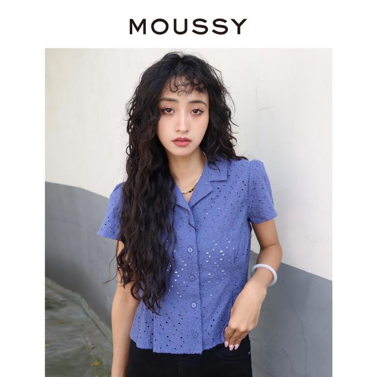 Moussy 春季新品通勤淑女镂空泡泡袖短袖衬衫028fs730-0350 In Blue