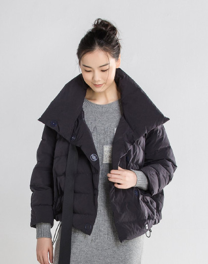 【2018冬装新品】播 你在近的天边 时尚翻领短款面包服 保暖羽绒服