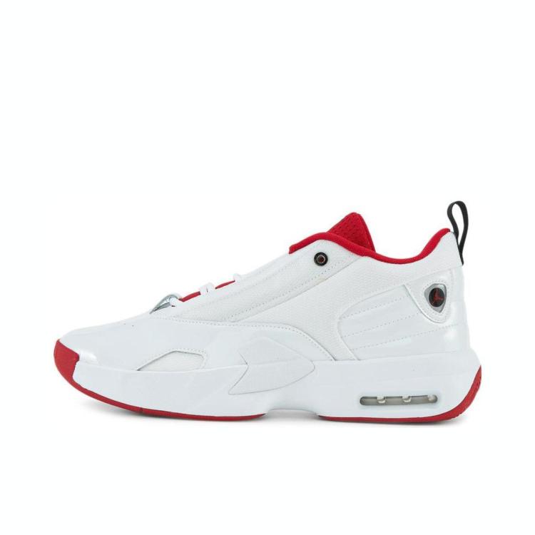Jordan Men's  Max Aura 6 Shoes In White