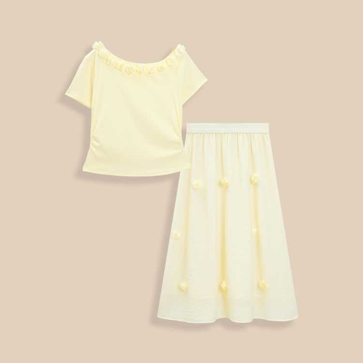 ��С���ӡ�������ʱ����װ2025�ļ���ʽ����СŮ��������ȹ