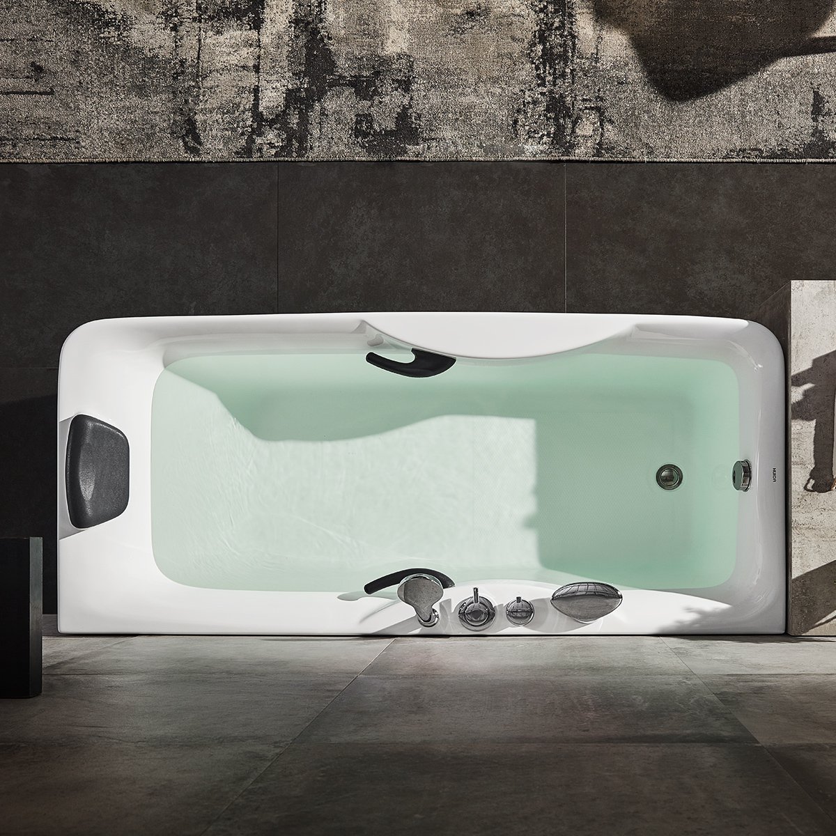 惠达(huida) 官方成人卫浴浴池浴盆 浴枕加厚 带龙头花洒独立浴缸