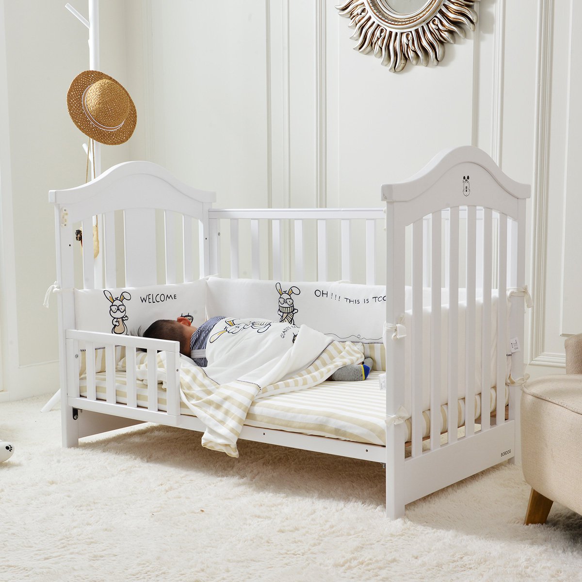 巴布豆欧式实木婴儿床摇篮床拼接大床多功能120*65cm